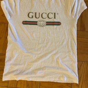Oversized Gucci Tshirt